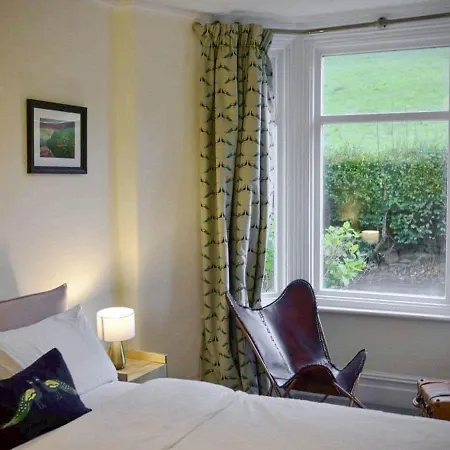Waterhead Cottage *